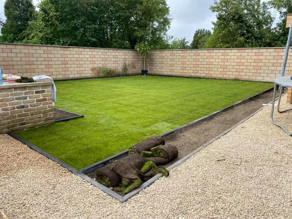 tous vos travaux de creation et entretien exterieurs avec ets guilain